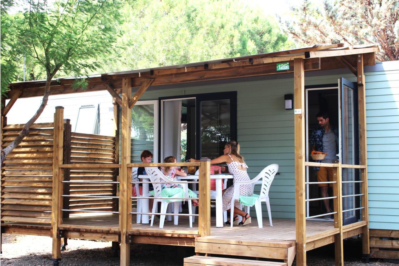 Camping Club L'Air Marin 维亚斯 外观 照片