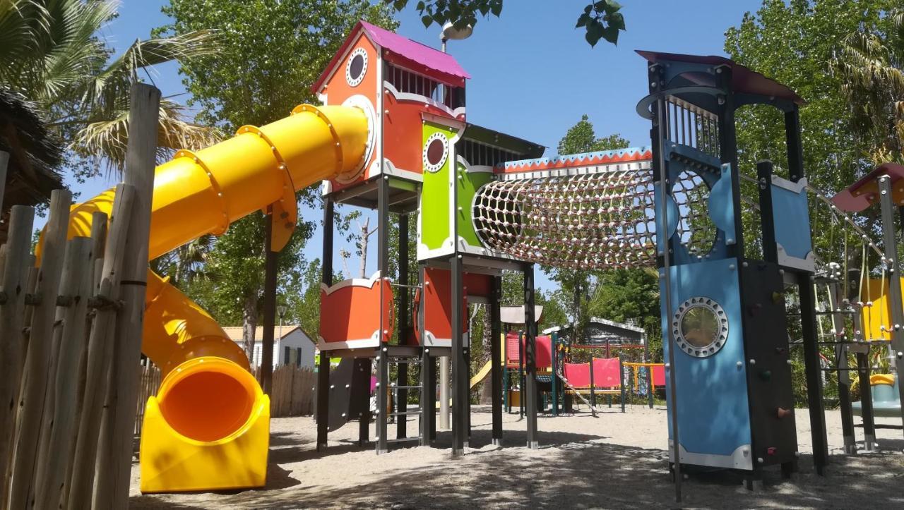 Camping Club L'Air Marin 维亚斯 外观 照片